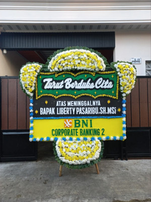Papan Bunga Duka di Malendeng