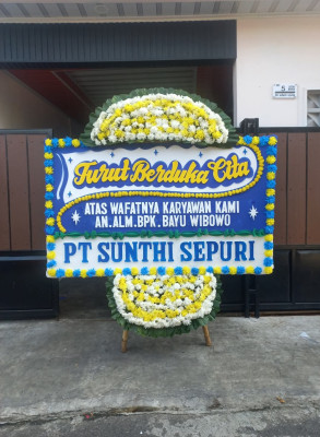 Papan Bunga Duka di Malendeng